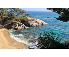 Chalet reformado con vistas al mar