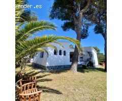 Chalet reformado con vistas al mar