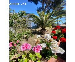 Chalet reformado con vistas al mar