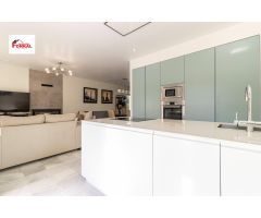 IMPRESIONANTE CHALET INDEPENDIENTE EN ZONA EL ALTILLO