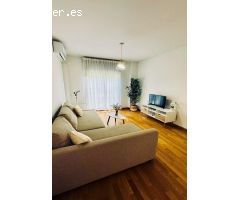 BONITO APARTAMENTO EN ALQUILER EN URBANIZACIÓN CON PISCINA COMUNITARIA.