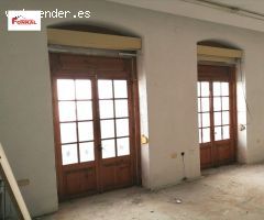 SE VENDE EDIFICIO EN PLENO CENTRO.