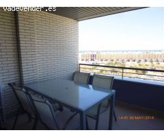 Bonito apartamento frente al mar