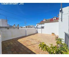 CASA EN BARRIO ALTO
