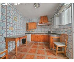 CASA EN BARRIO ALTO