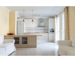 Vivienda luminosa con garaje en excelente ubicación