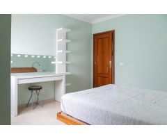 Vivienda luminosa con garaje en excelente ubicación