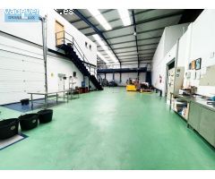 NAVE INDUSTRIAL EQUIPADA EN DURCAL