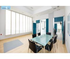 LOCAL COMERCIAL JUNTO AL CAMPUS DE LA SALUD