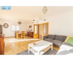 Casa independiente con piscina en Cañadas del Paque