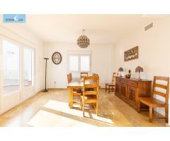 Casa independiente con piscina en Cañadas del Paque