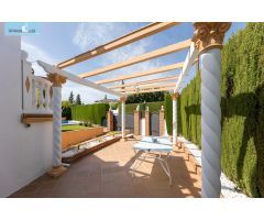 ¡GRAN CHALET EN GOJAR EN URBANIZACION LOS CEREZOS!