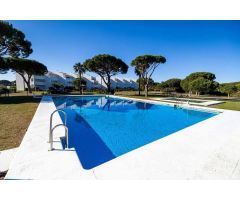 SE ALQUILA APARTAMENTO EN URB. RETAMA GOLF (LA LOMA DE SANCTI PETRI)