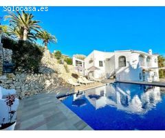 ✓Villa con Piscina y Vistas al Mar en Calpe, Costa Blanca.