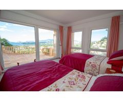 ▷Villa con Piscina y Vistas al Mar en Moraira El Portet, Costa Blanca.
