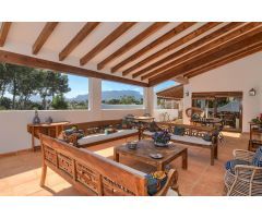 ✓Villa Amplia de Estilo Rústico con Piscina en Calpe, Costa Blanca.