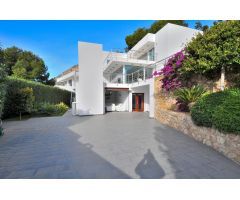 Moderna Villa de Lujo con Preciosas Vistas en Altea Hills