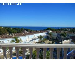 Apartamento con maravillosa vistas al mar con todos los lujos y extras a 900 metros de la playa