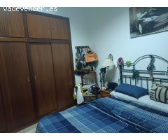 Local comercial con vivienda anexa en zona de alto tránsito comercial