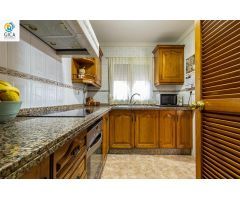 Local comercial con vivienda en zona de gran afluencia