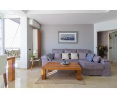 4 Dormitorios, 2 baños y Terraza Privada  XXXL tu HOGAR.