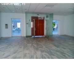 Impresionante local comercial en pleno centro de la ciudad