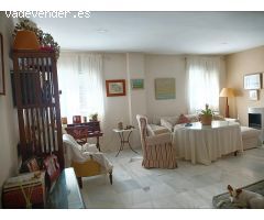 ¡Gran oportunidad! Amplio piso en venta en Jerez de la Frontera, zona Hipercor - El Altillo