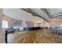 LOCAL COMERCIAL EN TORREJÓN DE LA CALZADA