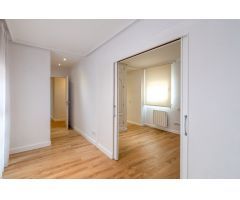 Apartamento en Alquiler en Madrid de las Caderechas, Madrid