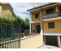 CHALET ADOSADO EN VENTA