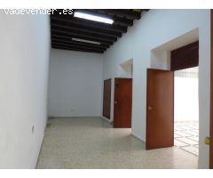 Amplio piso en el corazón del centro histórico de Cádiz