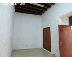 Amplio piso en el corazón del centro histórico de Cádiz