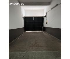 Plaza de garaje con trastero en venta junto a Santa María del Mar