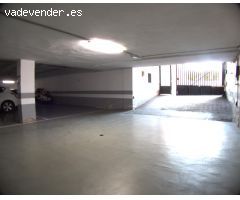 Se alquila amplia plaza de garaje; zona Estadio - Playa