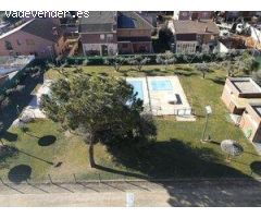 Se alquila apartamento