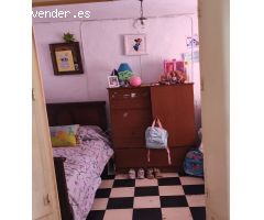 SE VENDE AMPLIA CASA CON BUHARDILLA EN CAZALLA DE LA SIERRA