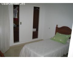 PISO BAJO EN LA CRUZ ROJA DE CUATRO DORMITORIOS