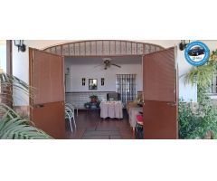 PRECIOSA CASA CON PARCELA EN ARCOS DE LA FRONTERA