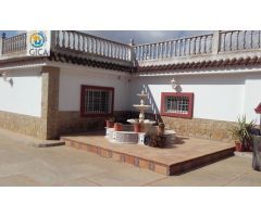 Casa chalet rustica en la zona de Cartuja a 5 mn de jerez