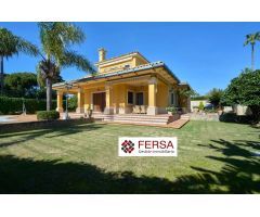 GRAN CHALET EN URBANIZACION VISTAHERMOSA