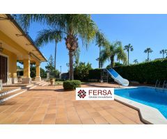 GRAN CHALET EN URBANIZACION VISTAHERMOSA