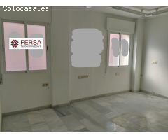 PISO PARA REFORMAR EN LA AVENIDA DE LA LIBERTAD