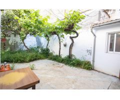 ? Casa Señorial con Gran Patio en el Centro de Íllora – Ideal para Vivienda, Negocio