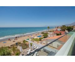 En venta Chalet independiente en Costabella, Primera línea Beach_Marbella_Malaga