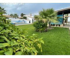 Chalet de 3 dormitorios con piscina en Palillejo