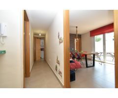 VIVIENDA ADOSADA 3 DORMITORIOS 3 BAÑOS + BUHARDILLA EN DOÑA PETRA