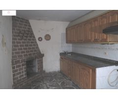 CASA EN EL TANQUE A REFORMAR