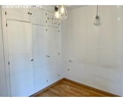 Piso de 2 dormitorios y trastero en el Santo Cristo