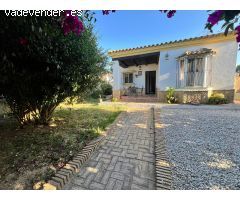 Chalet con piscina en Carboneros