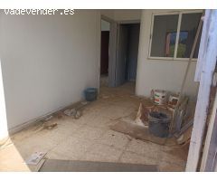 Local comercial a reformar